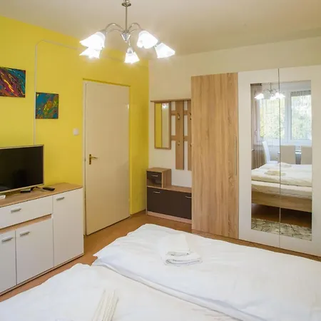 Apartment Otthon-laksz