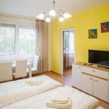 Otthon-laksz * Nyíregyháza